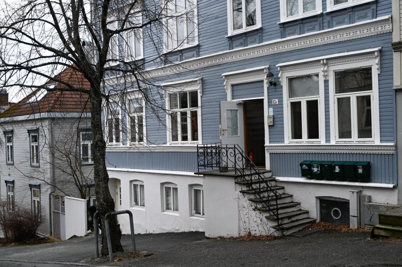 Moderne Leilighet Ved Solsiden I Trondheim Zewnętrze zdjęcie